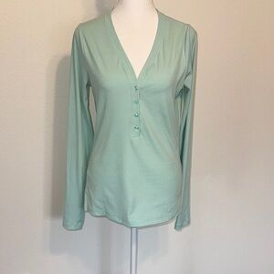 Athleta Uptempo Ribbed Henley Mint Green V-Neck Buttoned Long Sleeve